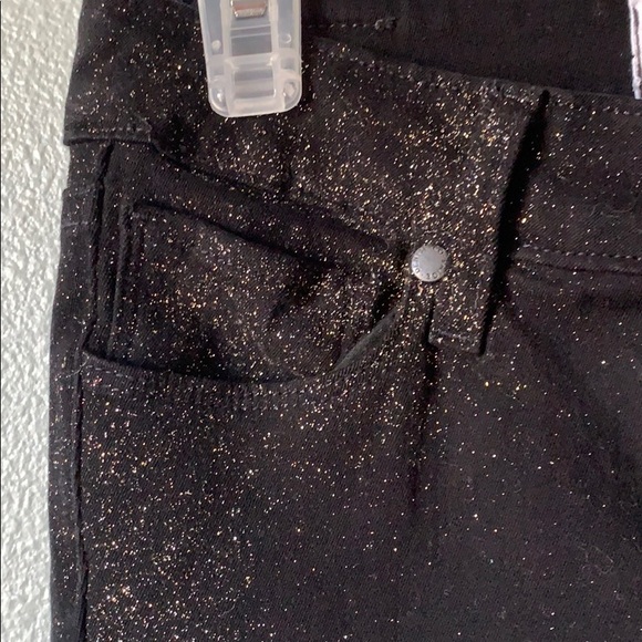 PAIGE Jeans! - Picture 3 of 6